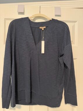 Lilla P Navy V-Neck Long Sleeve Pullover